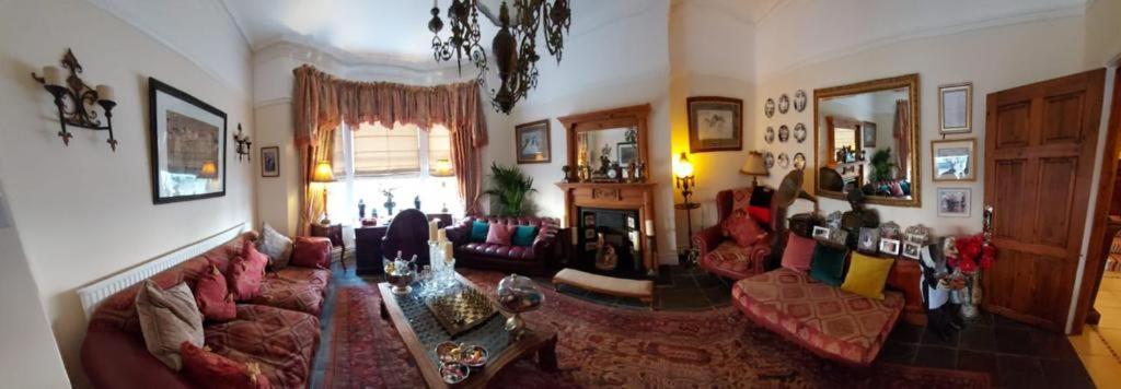 Bed and Breakfast Olivia House Porthcawl Esterno foto