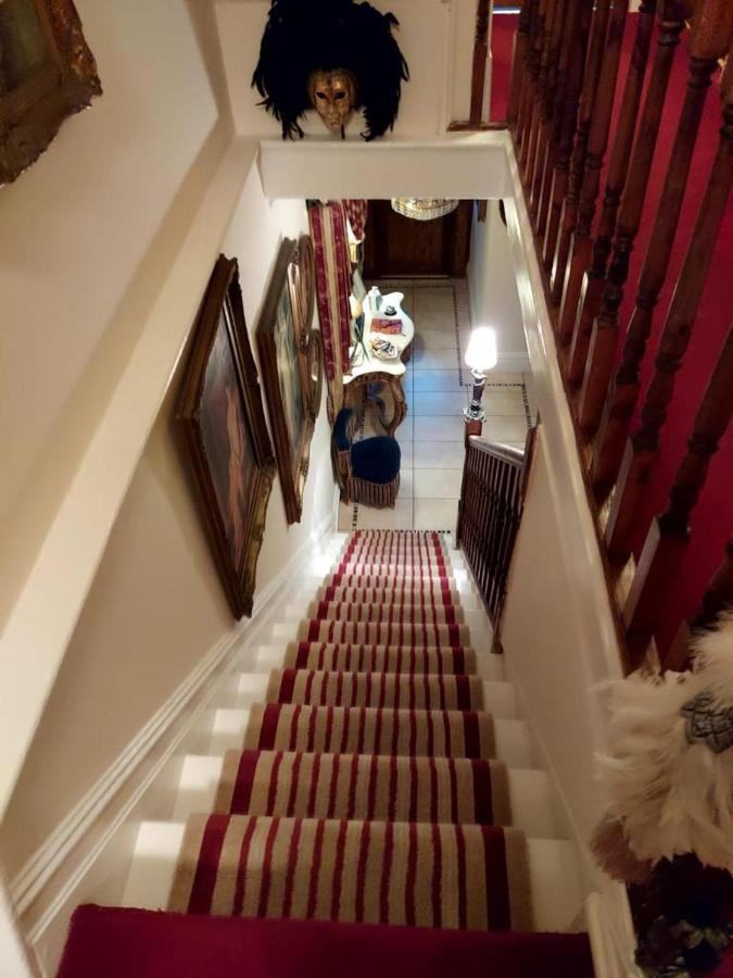 Bed and Breakfast Olivia House Porthcawl Esterno foto